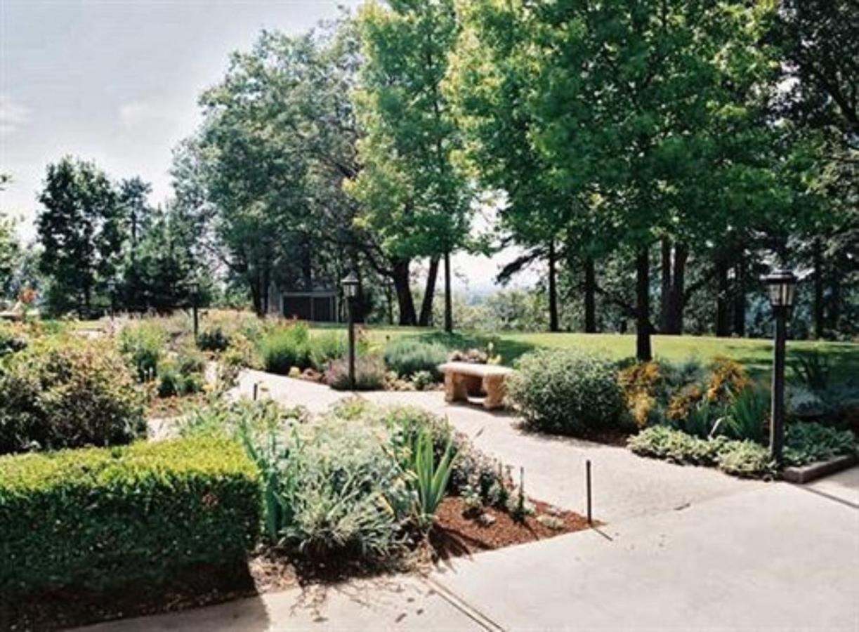 Sierra Sun Cloud Inn - Colfax (Adults Only) Exterior foto